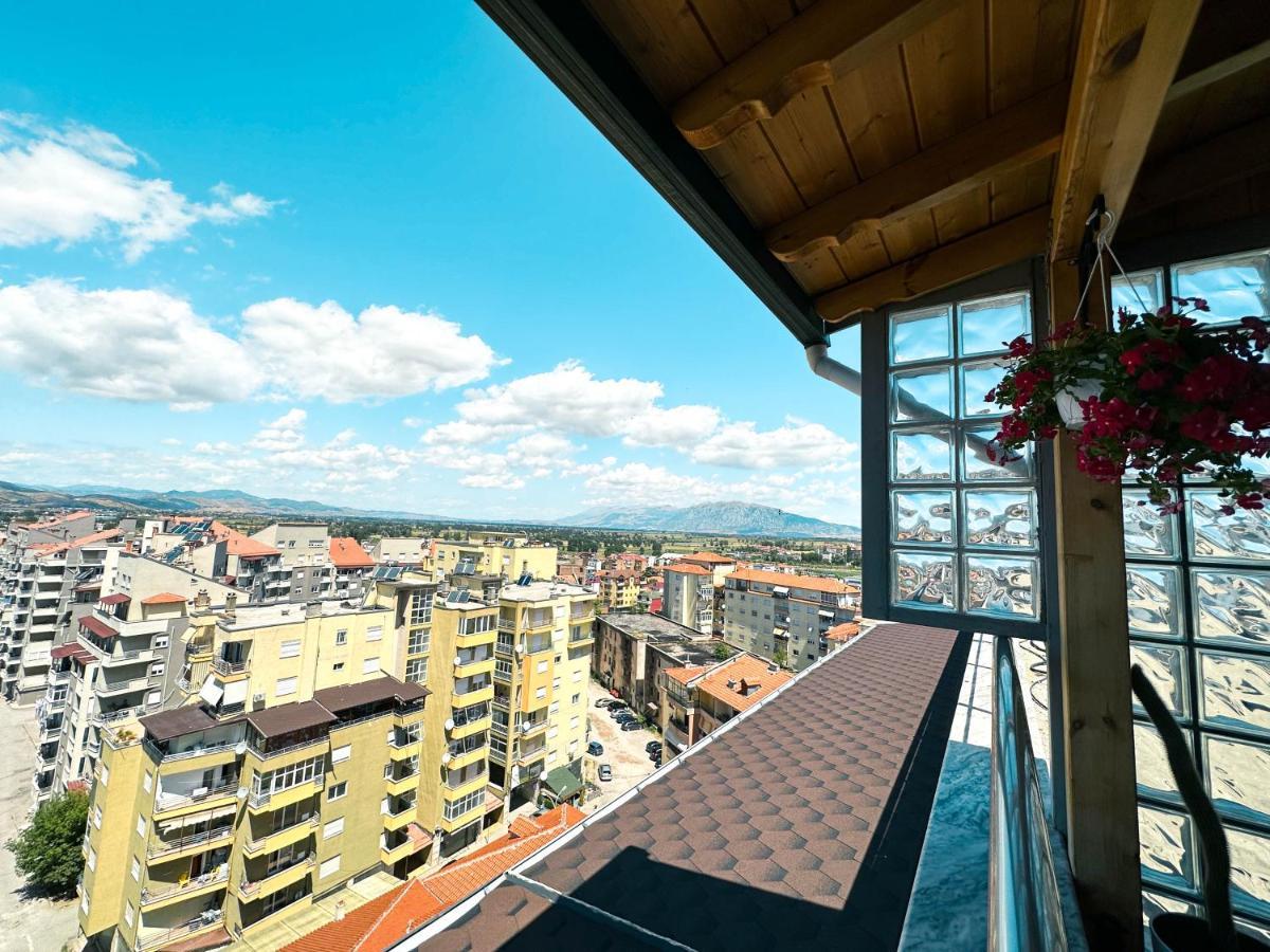 Cozy Elegance Above Korca Appartement Buitenkant foto